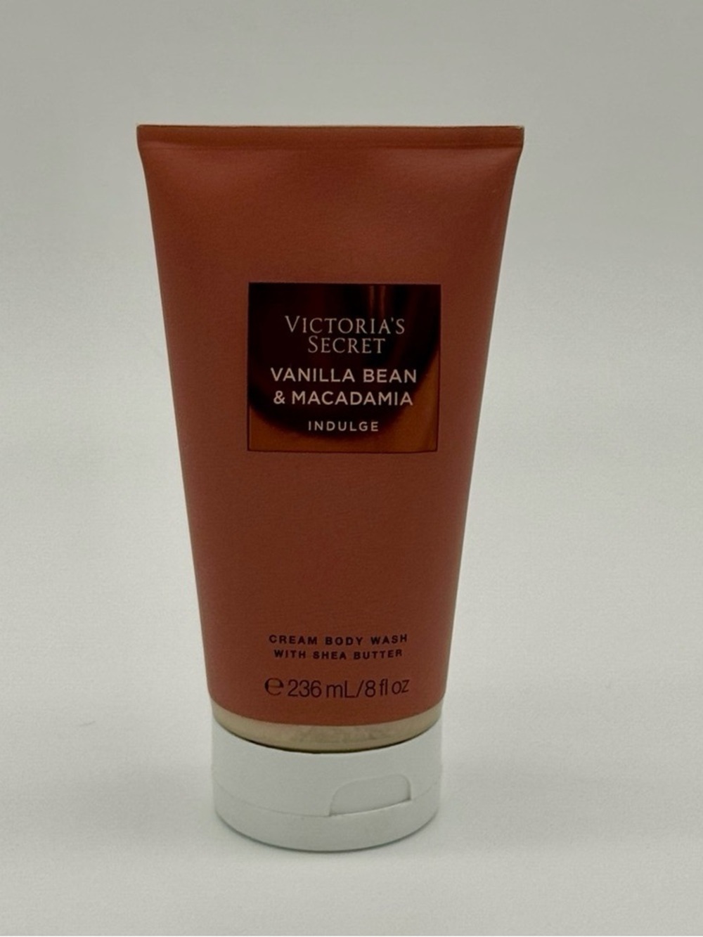 Victoria’s Secret Vanilla Bean & Macadamia Cream Body Wash NWT